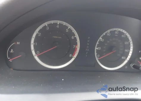 2010 Honda Accord 2.4 Lx z USA, uszkodzony, nr VIN 1HGCP2F32AA164238